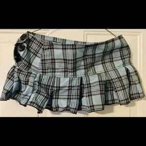 Ladies ultra mini skirt